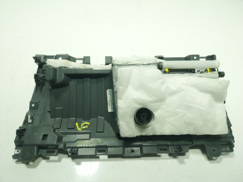 Recambio de guantera para ineos grenadier todo terreno, cerrada 3.0 ti 4x4 (geb) referencia OEM IAM  0000005965 