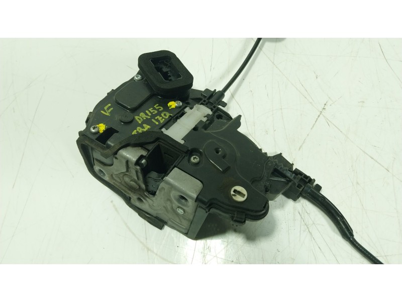 Recambio de cerradura puerta trasera izquierda para seat arona (kj7, kjp) 1.0 tsi referencia OEM IAM  10A839015 