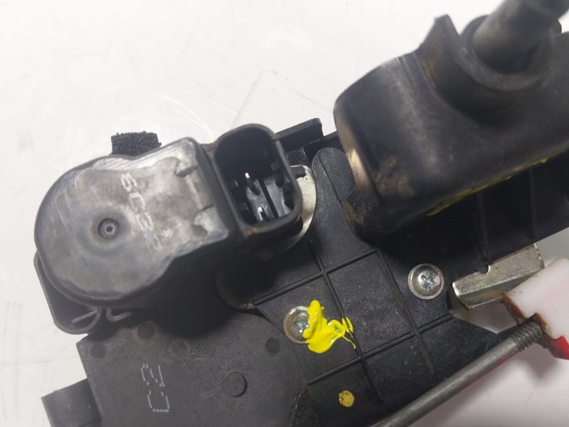 Recambio de cerradura puerta delantera derecha para ssangyong korando (ck) 2.2 xdi referencia OEM IAM   