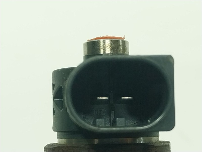 Recambio de inyector para audi q5 (8rb) 2.0 tdi referencia OEM IAM  03L130277J 