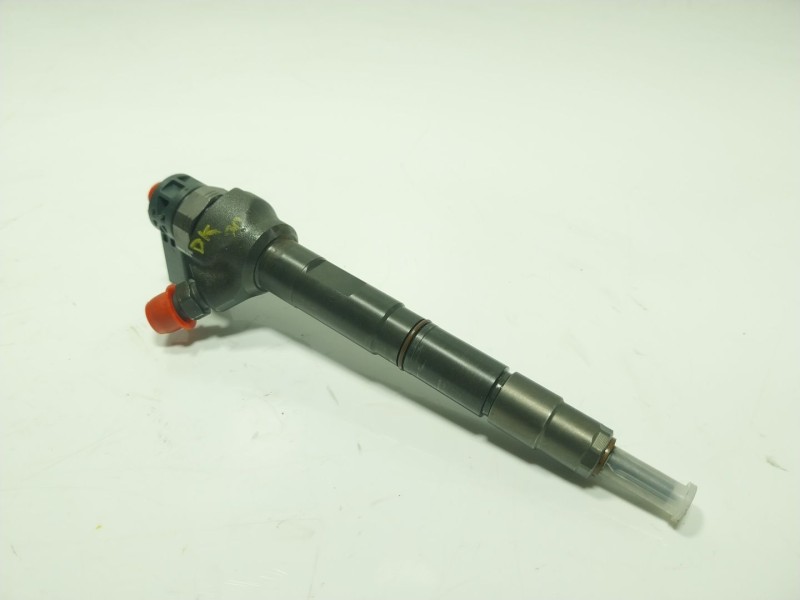 Recambio de inyector para audi a4 ber. (b8) 2.0 16v tdi referencia OEM IAM  03L130277Q 