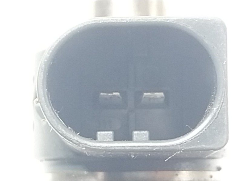 Recambio de inyector para audi a4 ber. (b8) 2.0 16v tdi referencia OEM IAM  03L130277Q 