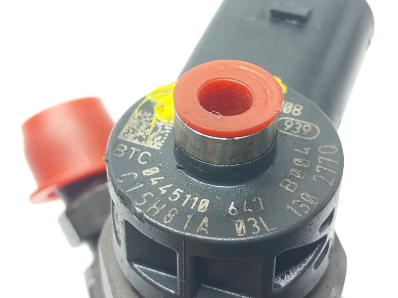 Recambio de inyector para audi a4 ber. (b8) 2.0 16v tdi referencia OEM IAM  03L130277Q 