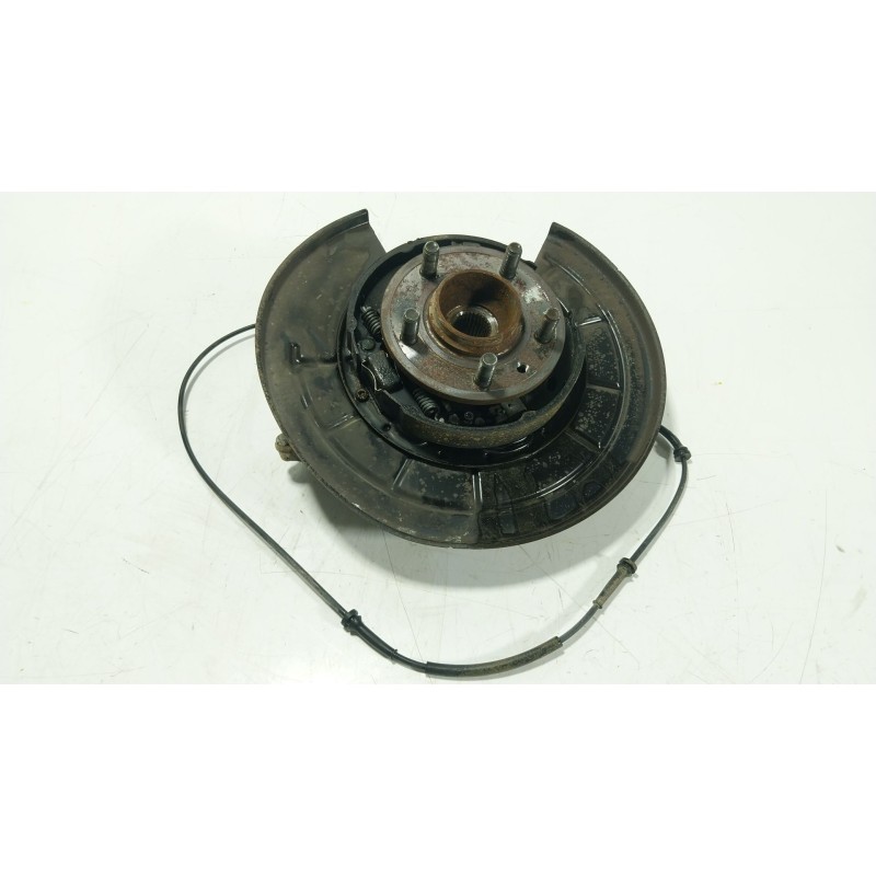 Recambio de mangueta trasera derecha para land rover discovery iv (l319) 3.0 sdv6 4x4 referencia OEM IAM LR045824  