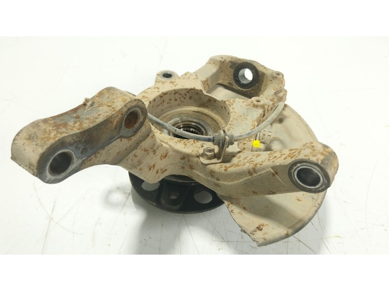 Recambio de mangueta delantera izquierda para ssangyong korando (ck) 2.2 xdi referencia OEM IAM   