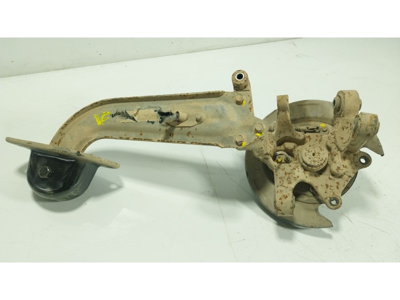 Recambio de mangueta trasera izquierda para ssangyong korando (ck) 2.2 xdi referencia OEM IAM   