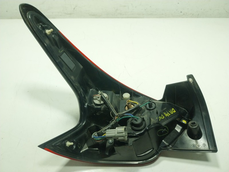 Recambio de piloto trasero derecho para nissan micra v (k14) 1.0 referencia OEM IAM   