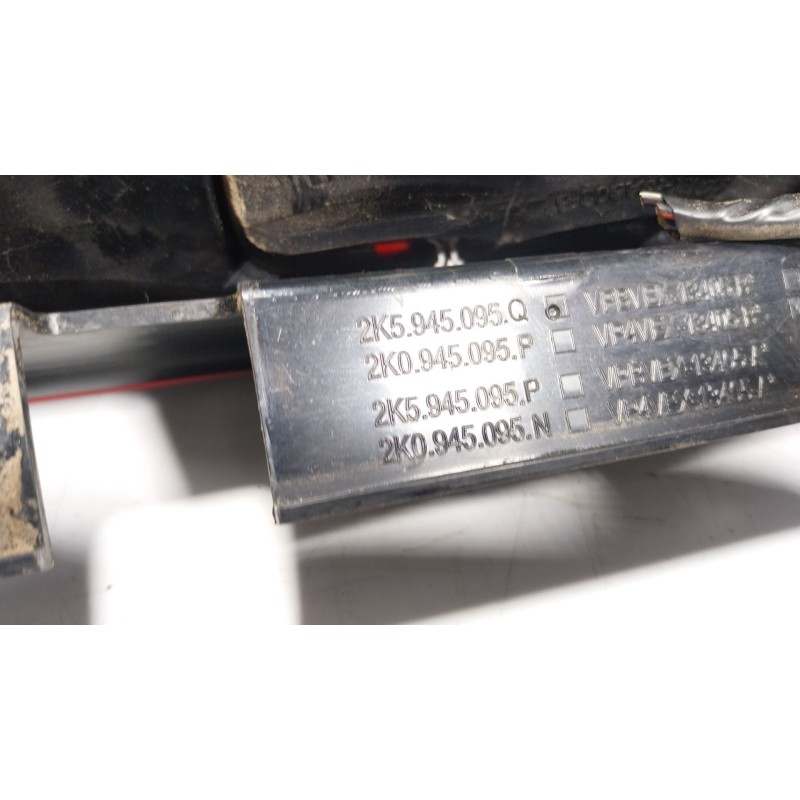 Recambio de piloto trasero izquierdo para volkswagen caddy iii furgoneta/monovolumen (2ka, 2kh, 2ca, 2ch) 1.6 tdi referencia OEM