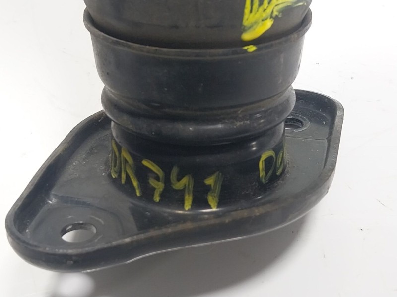 Recambio de amortiguador trasero derecho para nissan micra v (k14) 1.0 referencia OEM IAM   