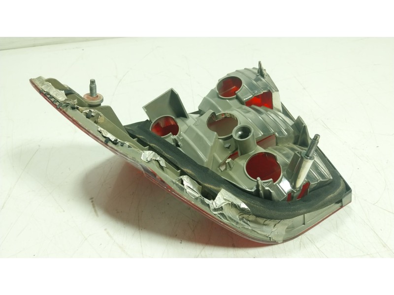 Recambio de piloto trasero izquierdo para bmw 3 (e46) 316 i referencia OEM IAM  694653501 