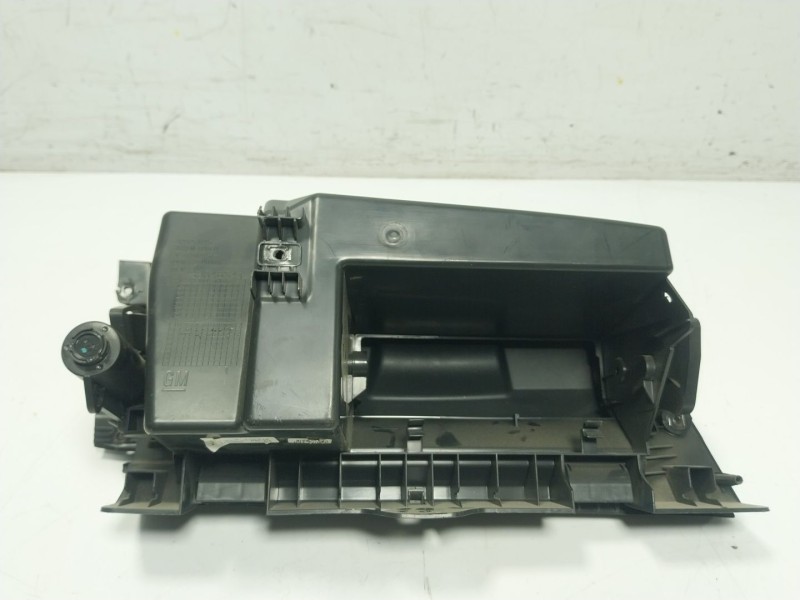 Recambio de guantera para opel astra k (b16) 1.6 cdti (68) referencia OEM IAM 39203526 39046541 