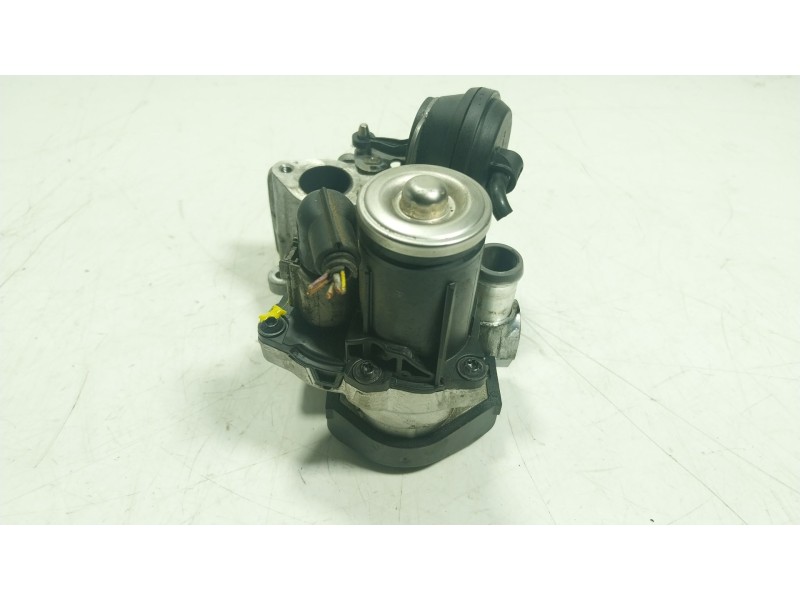 Recambio de valvula egr para volkswagen caddy iii furgoneta/monovolumen (2ka, 2kh, 2ca, 2ch) 1.6 tdi referencia OEM IAM   E17688