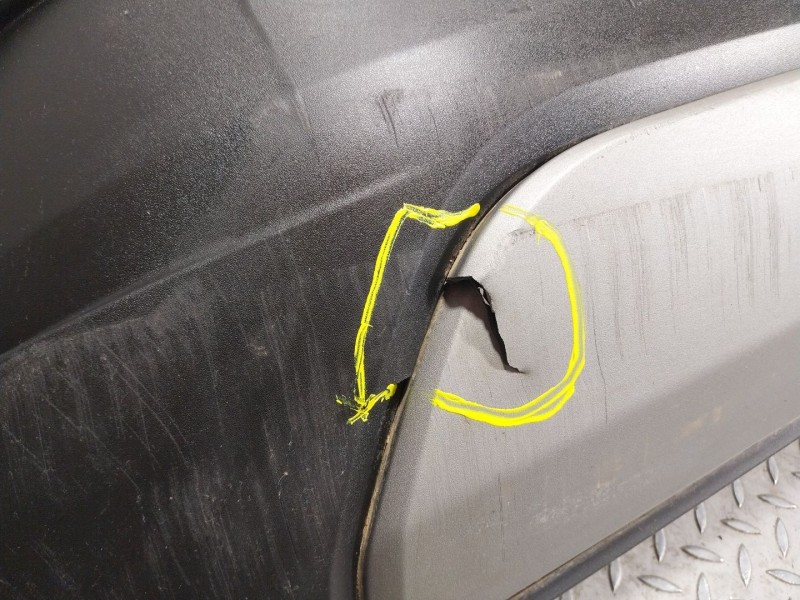 Recambio de paragolpes trasero para jeep avenger (j2) electric referencia OEM IAM   