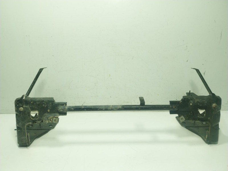 Recambio de travesaño inferior para mercedes-benz sl (r230) 350 (230.458) referencia OEM IAM A2306205234  