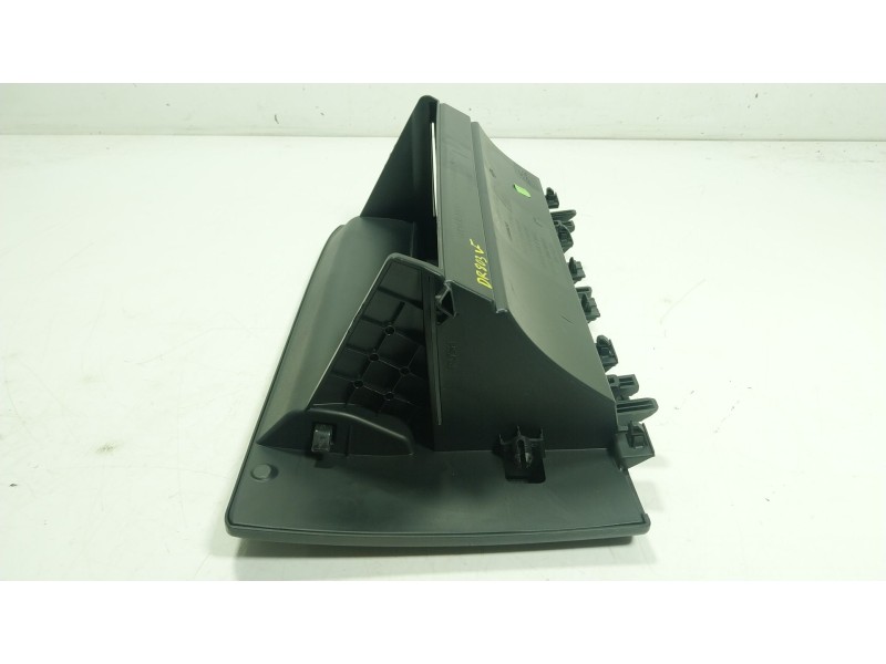 Recambio de guantera para toyota yaris cross (mxp_) 1.5 hybrid (mxpj10) referencia OEM IAM  55550K0031 