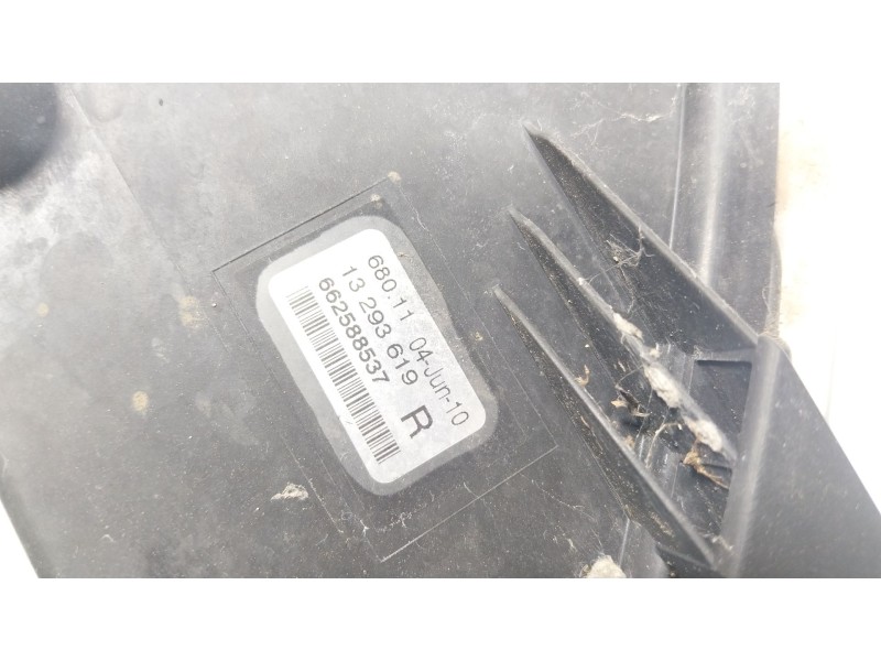 Recambio de faro antiniebla derecho para opel astra j (p10) 1.4 (68) referencia OEM IAM  662588537 