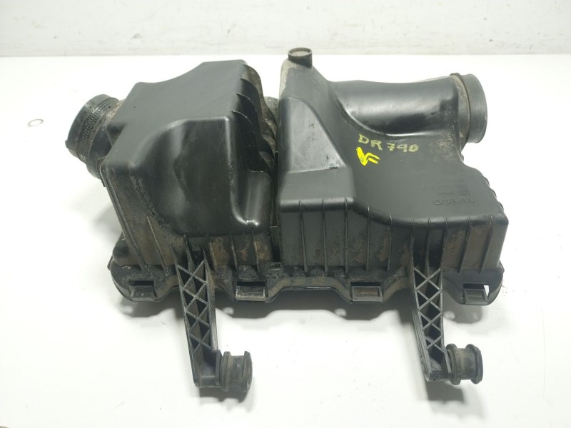 Recambio de filtro aire para iveco daily vi furgoneta 33s15, 35s15, 35c15 referencia OEM IAM  5801353825 