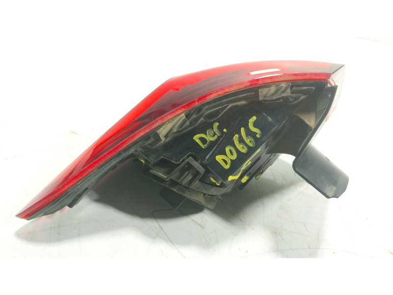 Recambio de piloto trasero derecho para seat arona (kj7, kjp) 1.0 tsi referencia OEM IAM  6F9945208B 