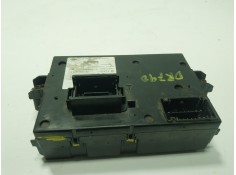 Recambio de caja reles / fusibles para iveco daily vi furgoneta 33s15, 35s15, 35c15 referencia OEM IAM  5801830418  2