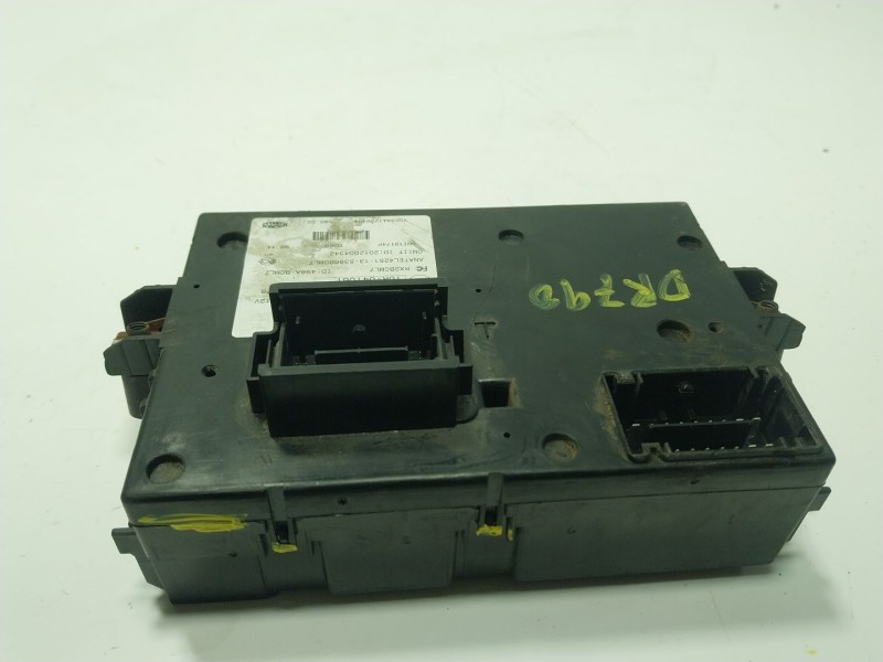 Recambio de caja reles / fusibles para iveco daily vi furgoneta 33s15, 35s15, 35c15 referencia OEM IAM  5801830418 