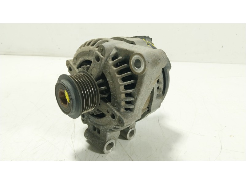 Recambio de alternador para land rover discovery iv (l319) 3.0 sdv6 4x4 referencia OEM IAM LR065866 AH2210300AC 