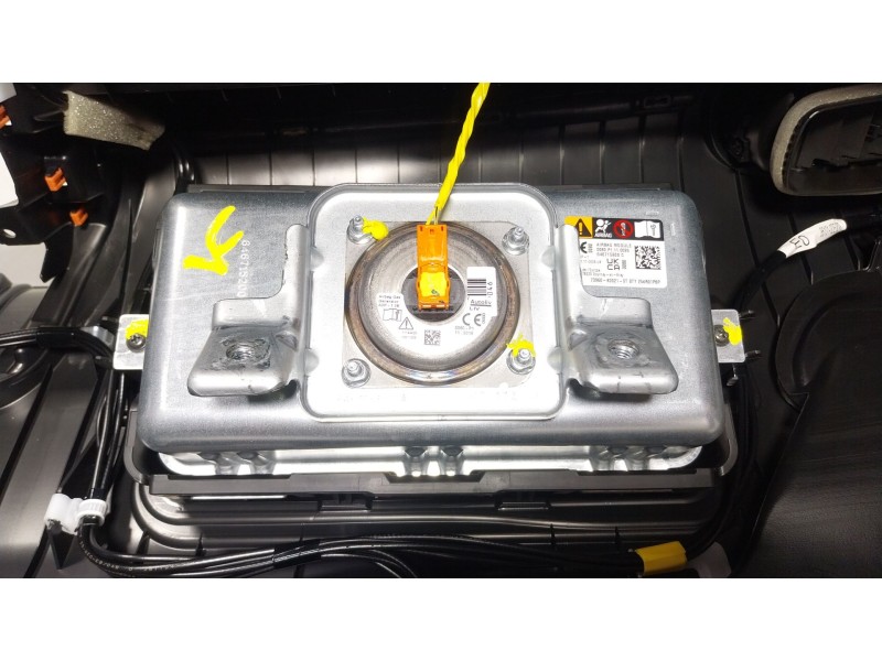 Recambio de salpicadero para toyota yaris cross (mxp_) 1.5 hybrid (mxpj10) referencia OEM IAM  73960K0021 