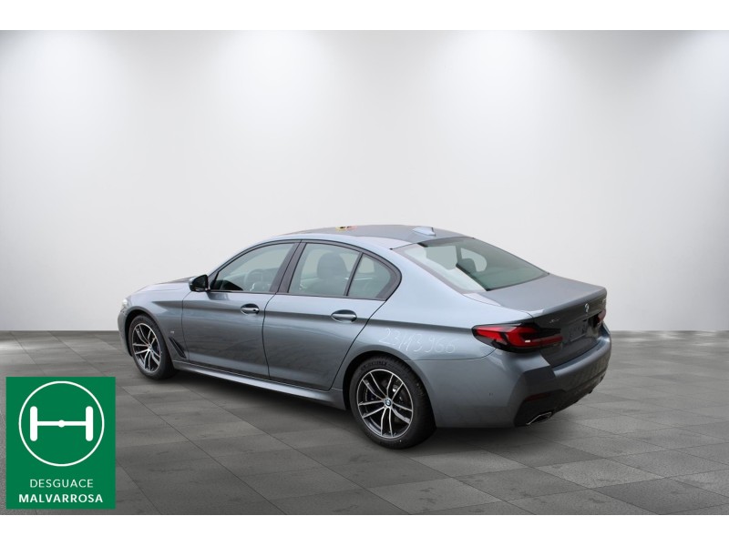 bmw 5 (g30, f90) del año 2022