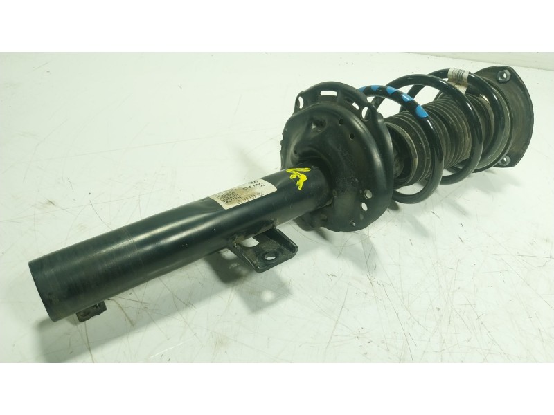 Recambio de amortiguador delantero derecho para seat arona (kj7, kjp) 1.0 tsi referencia OEM IAM  2Q0413031DP 