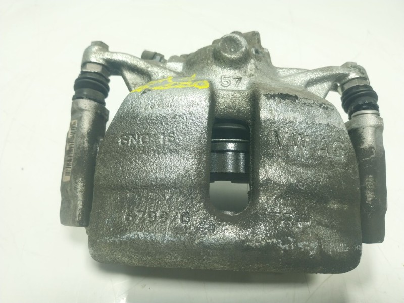 Recambio de pinza freno delantera derecha para volkswagen tiguan (ad1, ax1) 1.5 tsi referencia OEM IAM 8V0615124D  