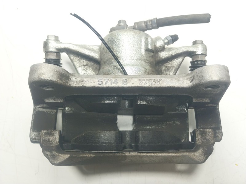 Recambio de pinza freno delantera derecha para volkswagen tiguan (ad1, ax1) 1.5 tsi referencia OEM IAM 8V0615124D  