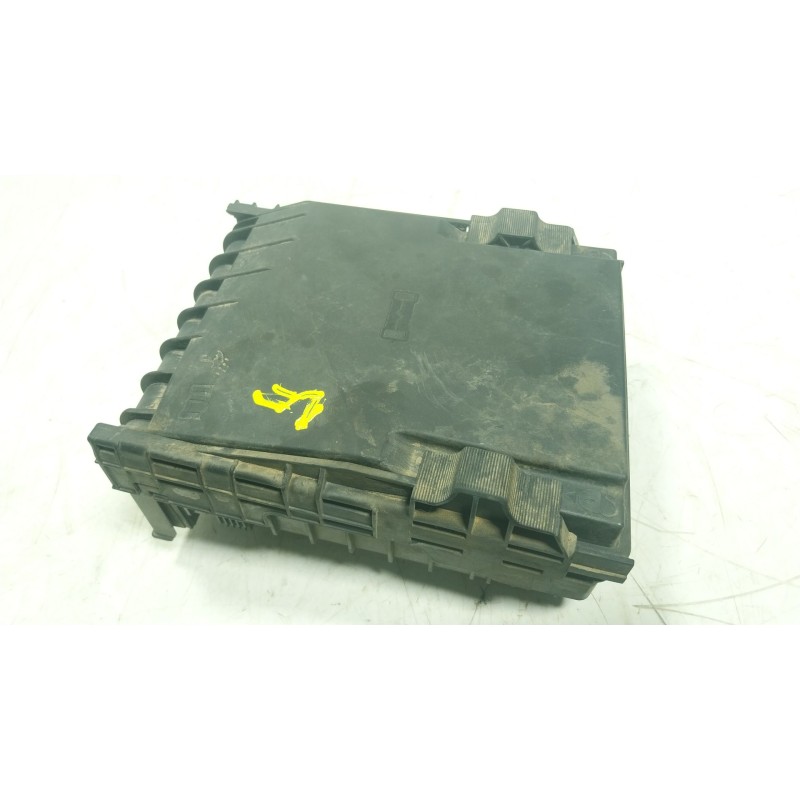 Recambio de caja reles / fusibles para volkswagen caddy iii furgoneta/monovolumen (2ka, 2kh, 2ca, 2ch) 1.6 tdi referencia OEM IA