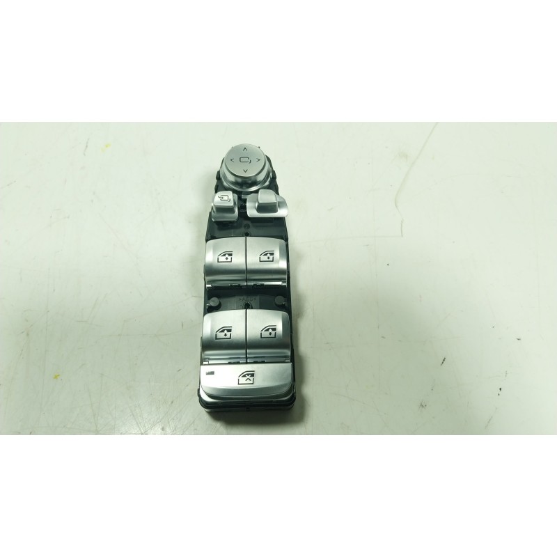 Recambio de mando elevalunas delantero izquierdo para bmw 4 gran coupe (g26) 420 d mild-hybrid xdrive referencia OEM IAM  684709