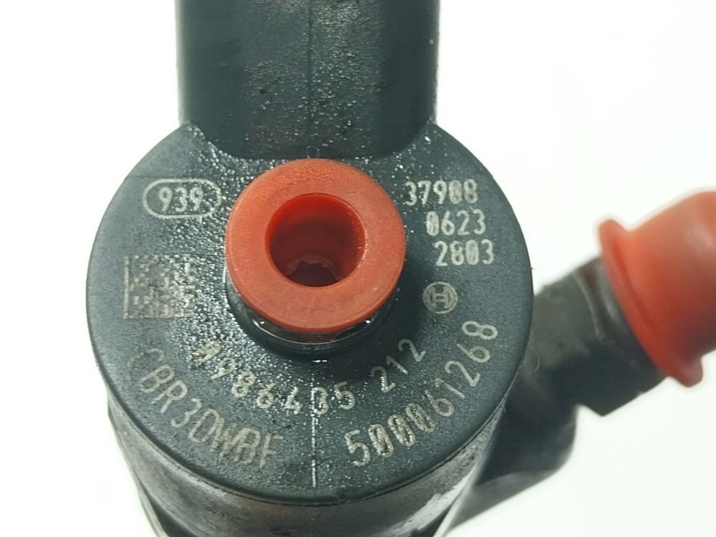 Recambio de inyector para iveco daily vi furgoneta 33s15, 35s15, 35c15 referencia OEM IAM  500061268 