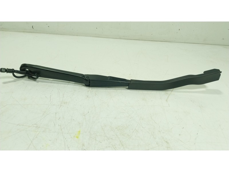 Recambio de brazo limpia delantero izquierdo para bmw 4 gran coupe (g26) 420 d mild-hybrid xdrive referencia OEM IAM   