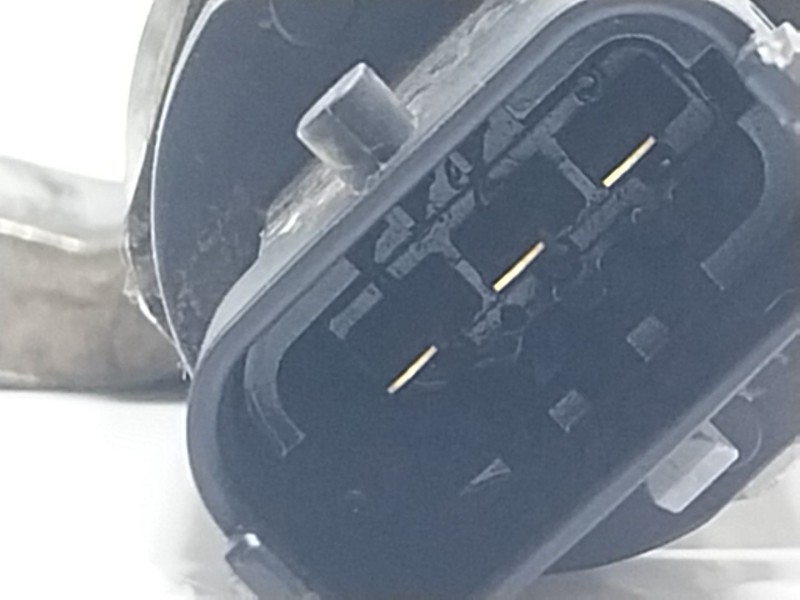 Recambio de rampa inyectora para iveco daily vi furgoneta 33s15, 35s15, 35c15 referencia OEM IAM  5801386699 