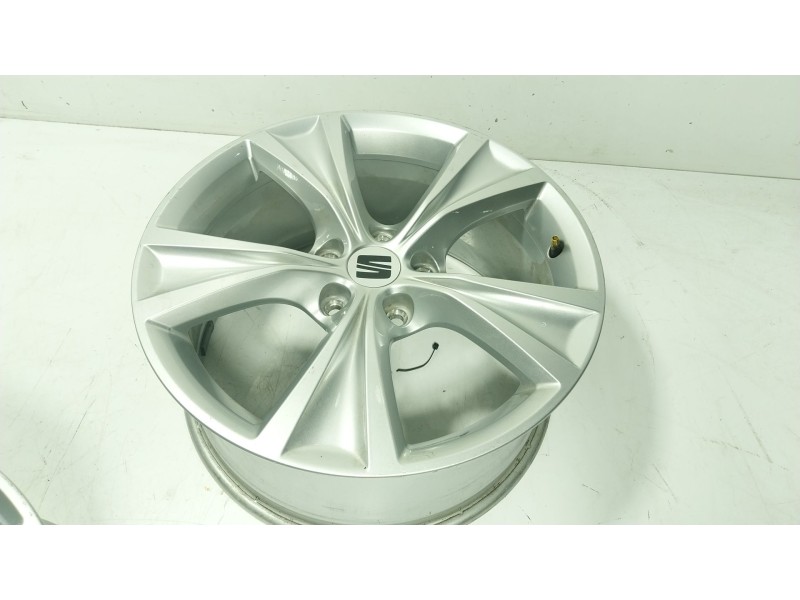 Recambio de juego llantas para seat leon sportstourer (kl8) fr referencia OEM IAM  5FA601025C 