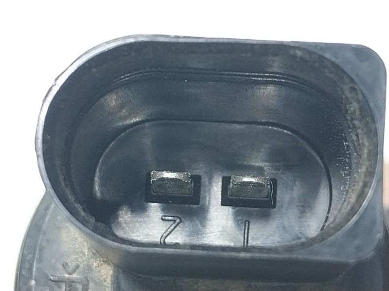 Recambio de bomba limpia para iveco daily vi furgoneta 33s15, 35s15, 35c15 referencia OEM IAM  504015670 