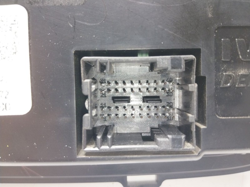 Recambio de mando climatizador para iveco daily vi furgoneta 33s15, 35s15, 35c15 referencia OEM IAM  5801640589 