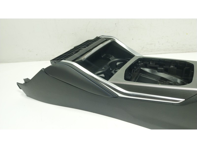 Recambio de apoyabrazos central para bmw 4 gran coupe (g26) 420 d mild-hybrid xdrive referencia OEM IAM  511658450713 