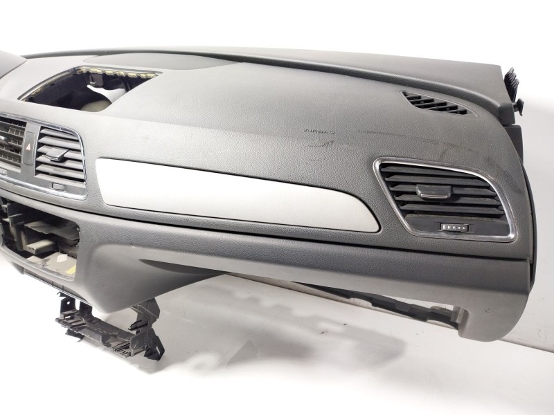 Recambio de salpicadero para audi q3 (8ub, 8ug) 2.0 tdi quattro referencia OEM IAM  8U0880204A 