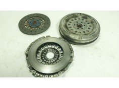 Recambio de kit embrague para audi q3 (8ub, 8ug) 2.0 tdi quattro referencia OEM IAM  3082001948  2