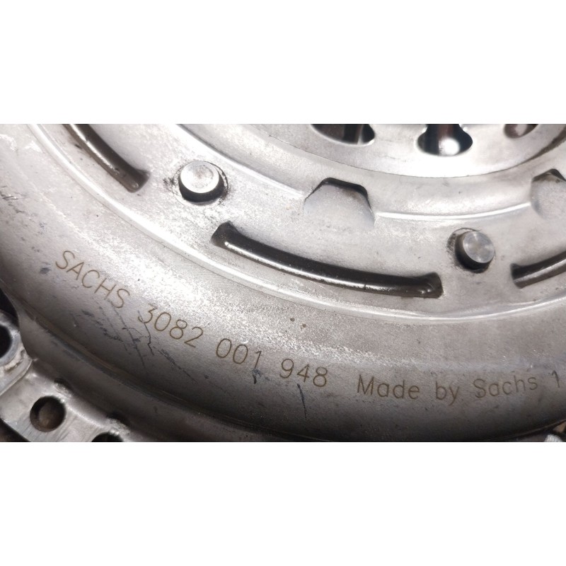 Recambio de kit embrague para audi q3 (8ub, 8ug) 2.0 tdi quattro referencia OEM IAM  3082001948 