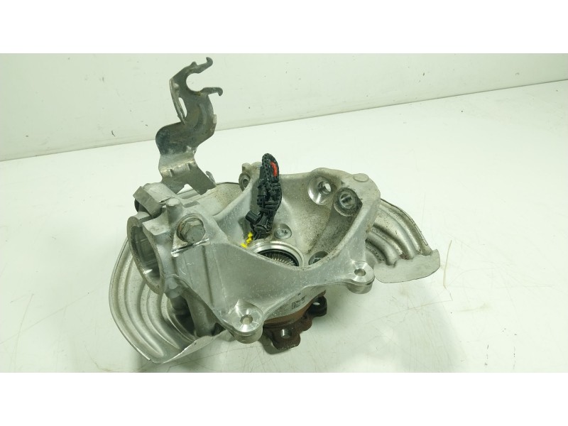 Recambio de mangueta delantera izquierda para bmw 4 gran coupe (g26) 420 d mild-hybrid xdrive referencia OEM IAM 31216892517  