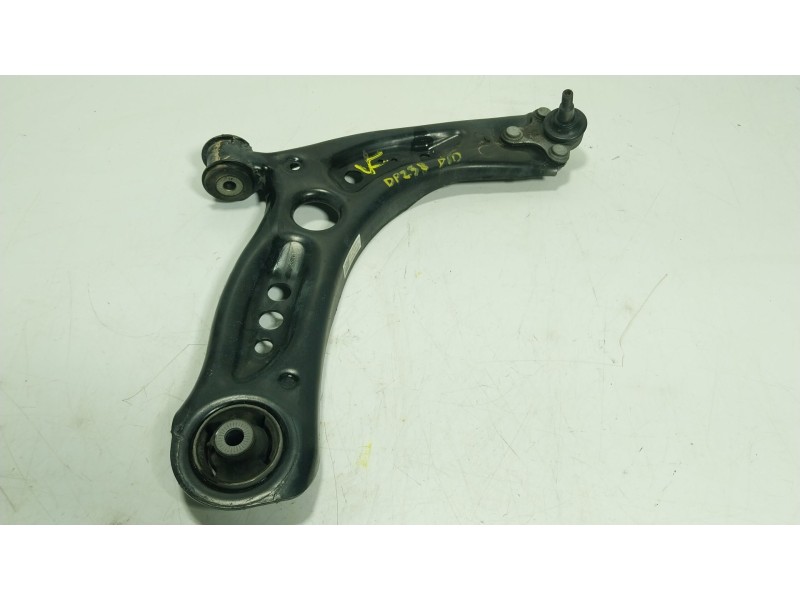 Recambio de brazo suspension inferior delantero derecho para volkswagen golf vii (5g1, bq1, be1, be2) 1.6 tdi referencia OEM IAM