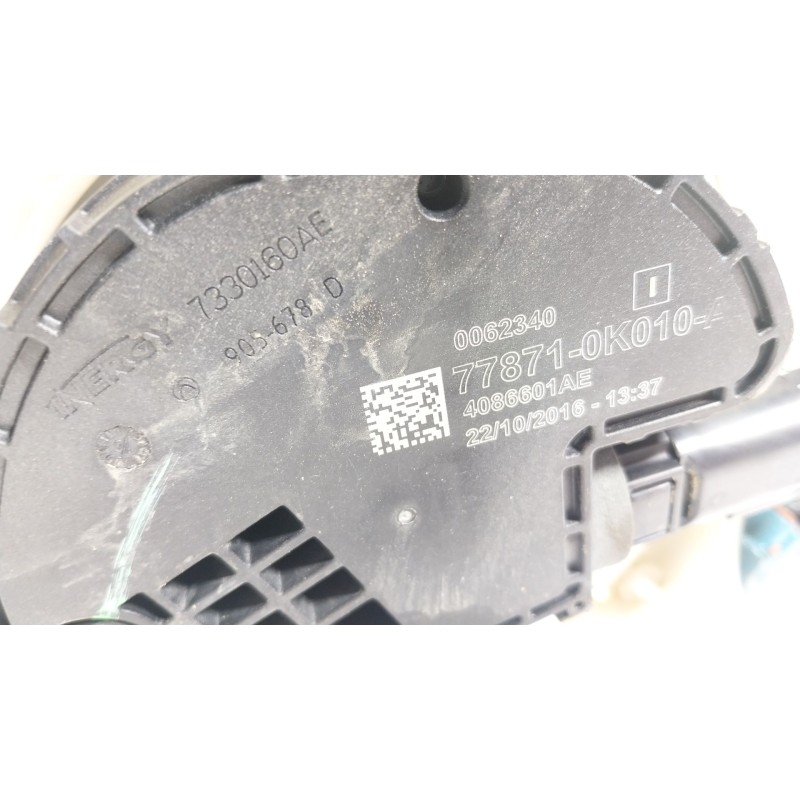 Recambio de deposito aditivo para toyota land cruiser prado (_j15_) 2.8 d-4d (gdj150_, gdj155_, gdj150) referencia OEM IAM  7780