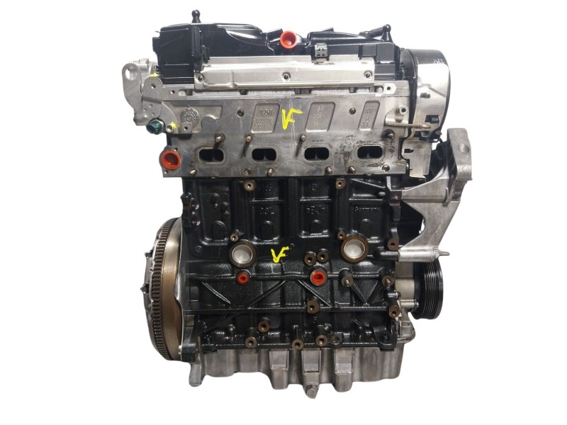 Recambio de motor completo para volkswagen golf vi (5k1) 1.6 tdi referencia OEM IAM 03L100090Q CAYC 
