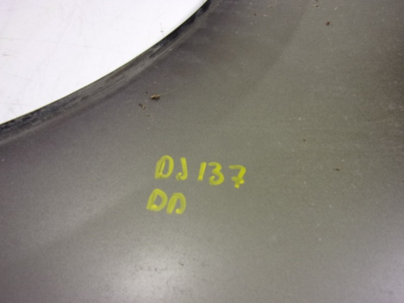 Recambio de aleta delantera derecha para kia rio (yb) 1.2 cat referencia OEM IAM 66321H8000  