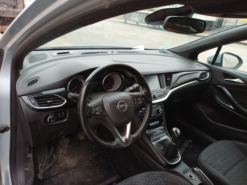 opel astra k (b16) del año 2016