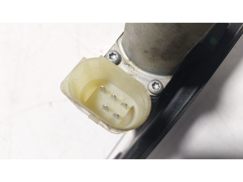 Recambio de elevalunas trasero derecho para bmw 1 (f20) 116 d referencia OEM IAM  7242556 