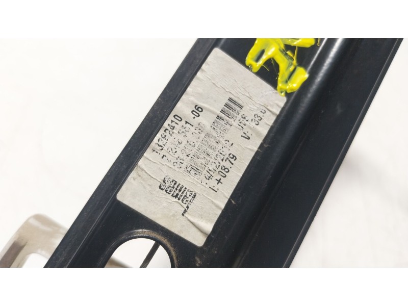 Recambio de elevalunas delantero izquierdo para bmw 1 (f20) 116 d referencia OEM IAM  724256106 